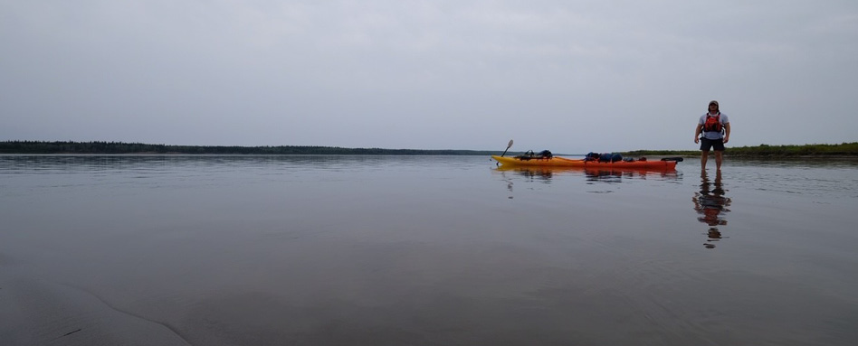 Mackenzie river, NT trails