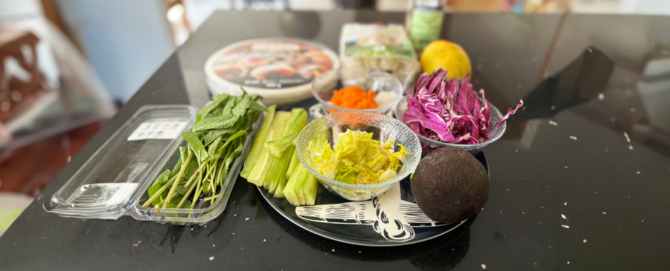 Shrimp rice paper rolls ingredients | Rouleaux de printemps aux crevettes Ingrédients 