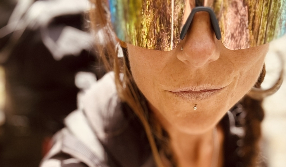 woman selfie sunglasses